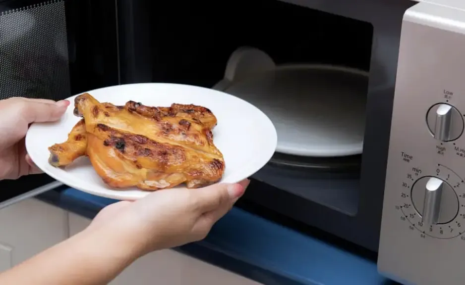 Mastering Even Heating A Guide to Properly Placing Dishes in Your