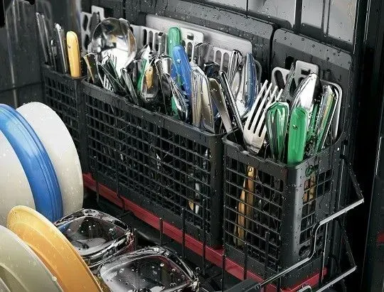 How to Load a GE Dishwasher for Better Cleaning Results