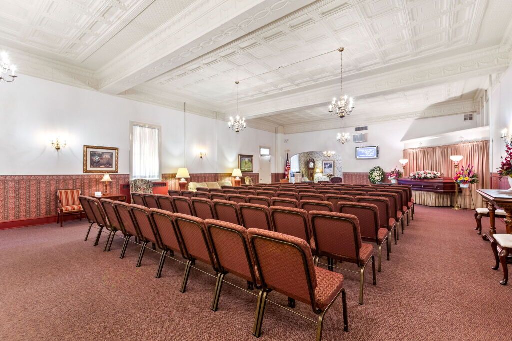 Haus Bartashus Funeral Home & Crematory | New Philadelphia, PA