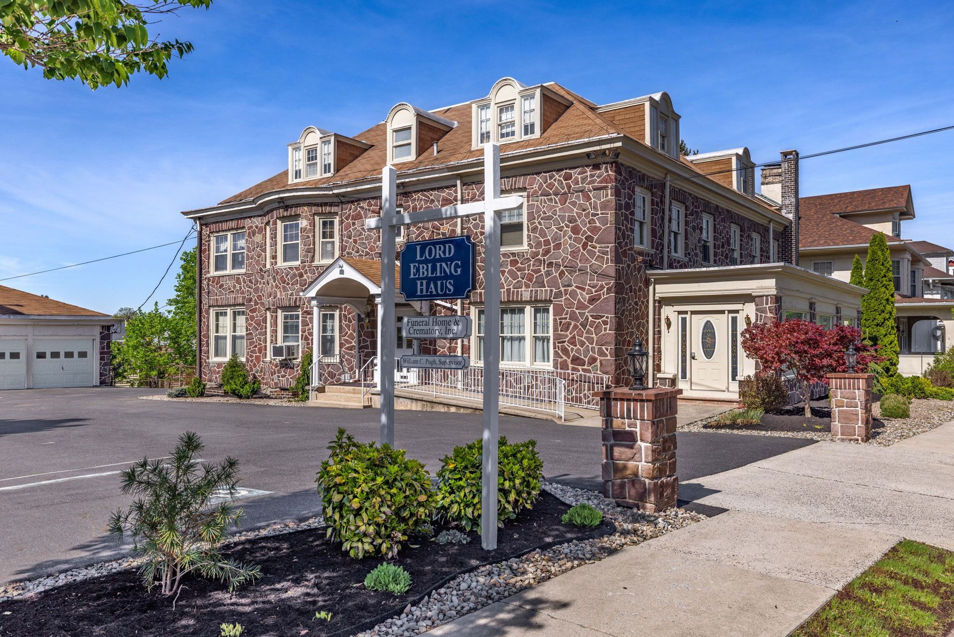 Funeral Home & Crematory Near Minersville, PA