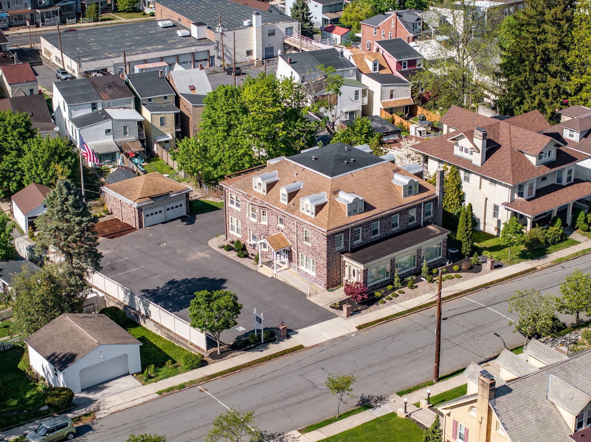 Funeral Home with parking near Minersville, PA
