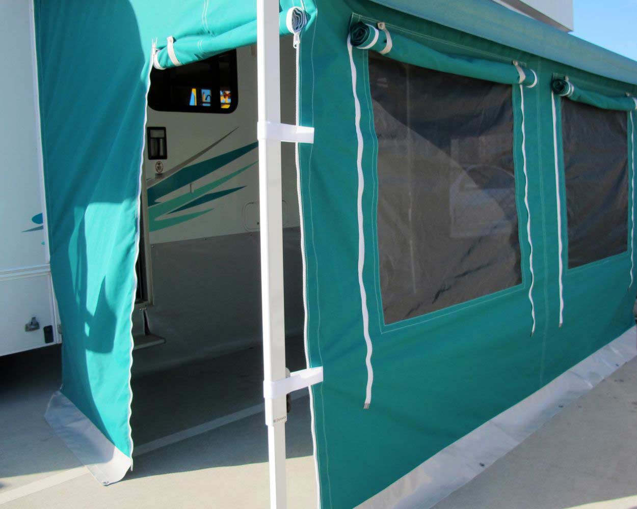 Truck Curtains Entrance — Capalaba, Qld — M & M Tarp Repairs