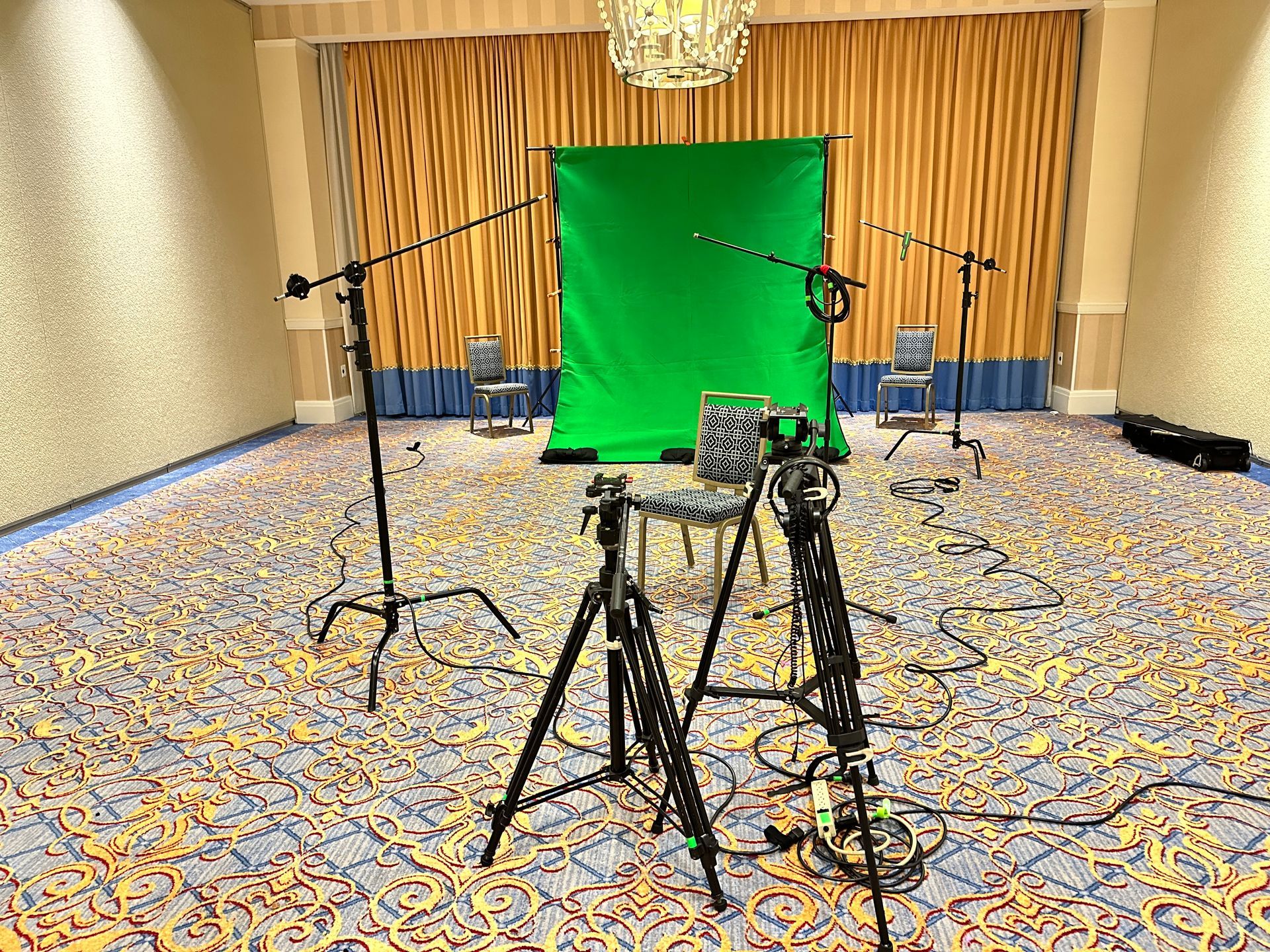 green screen videography testimonials at the Gaylord in Oxen Hill, MD