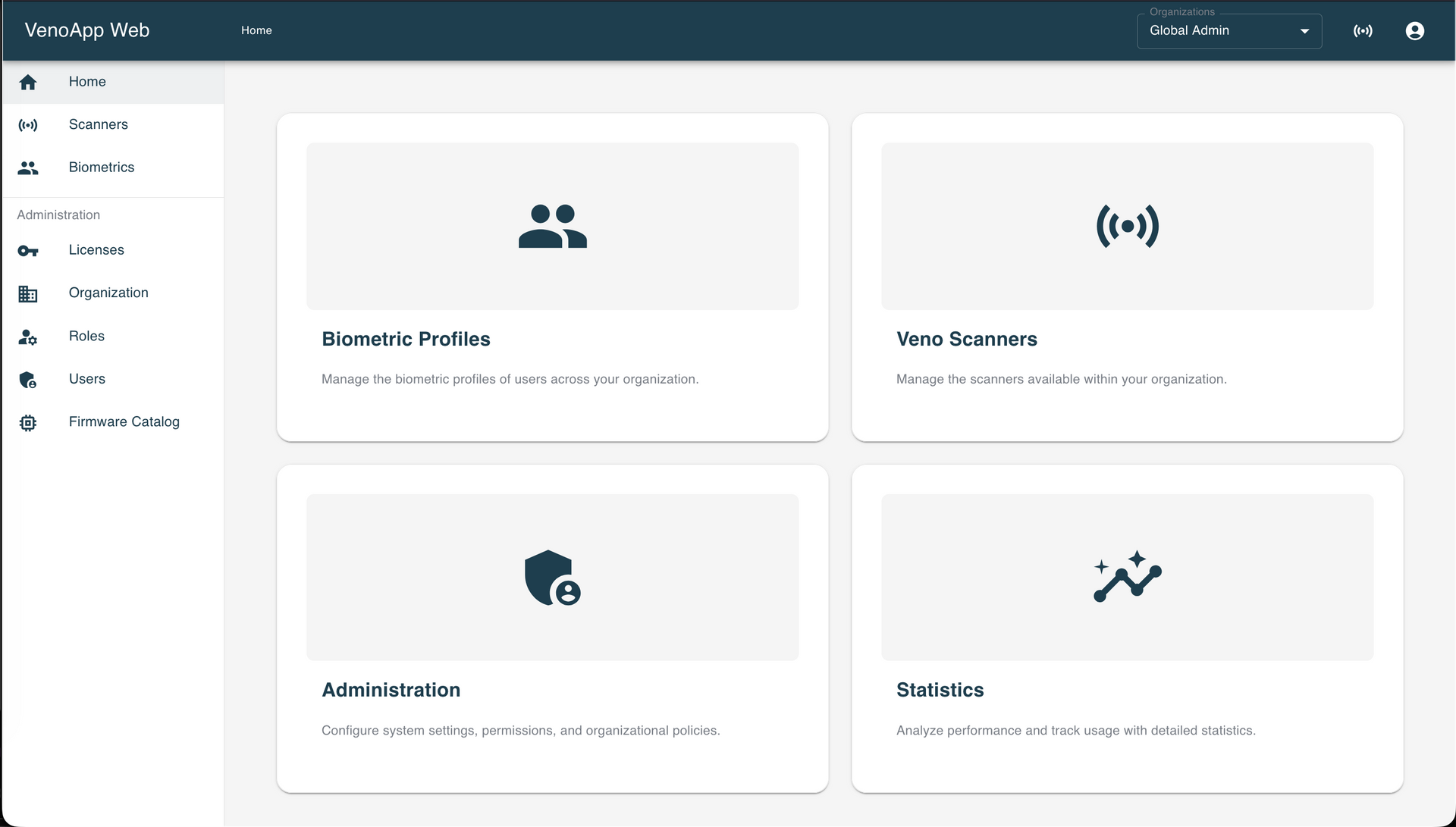Tableau de bord web avec barre latérale gauche et quatre fiches de fonctionnalités dans une mise en page épurée bleu et blanc