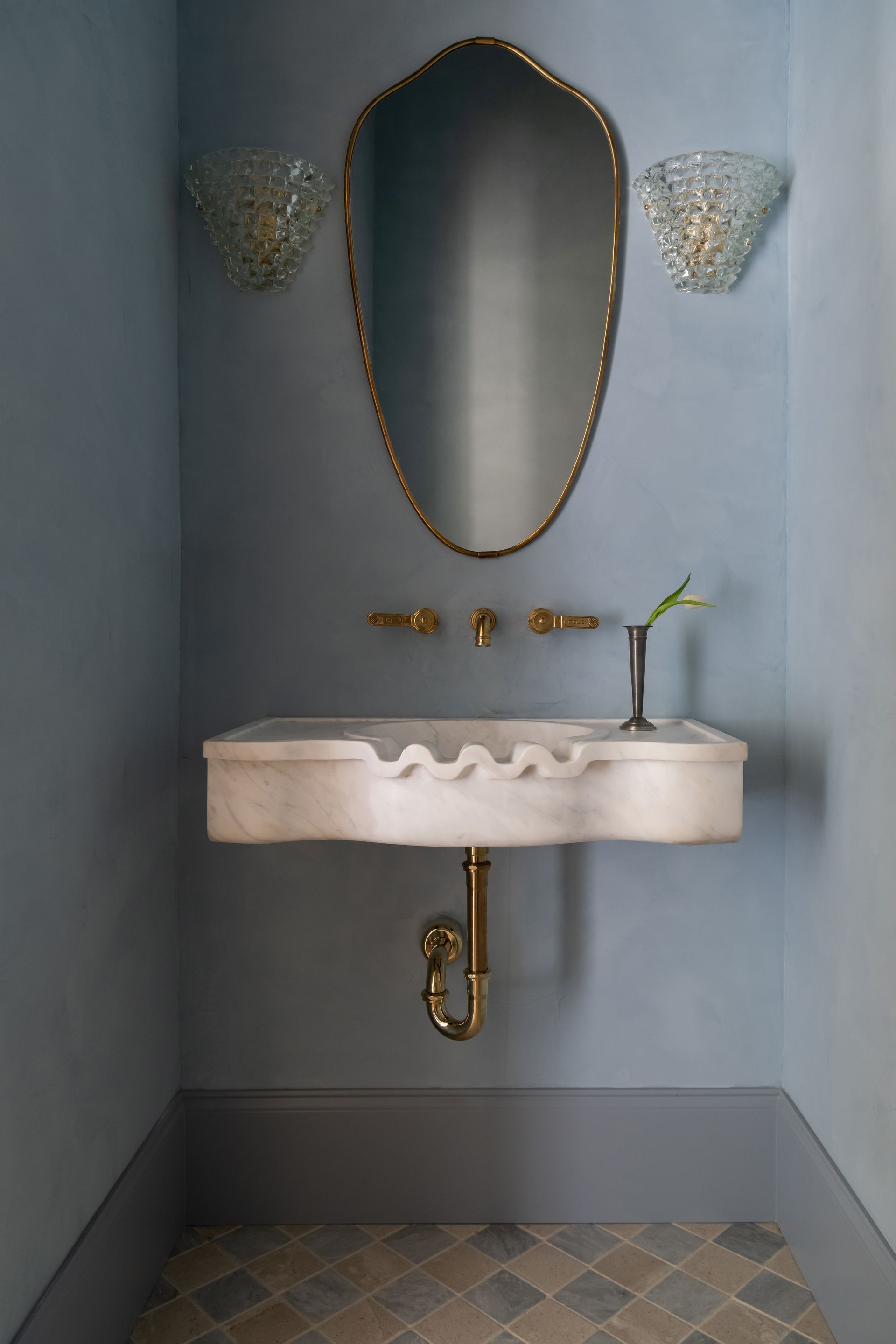 Nashville and Franklin interior designer specializing in whole home new builds, renovations, and custom furnishings
