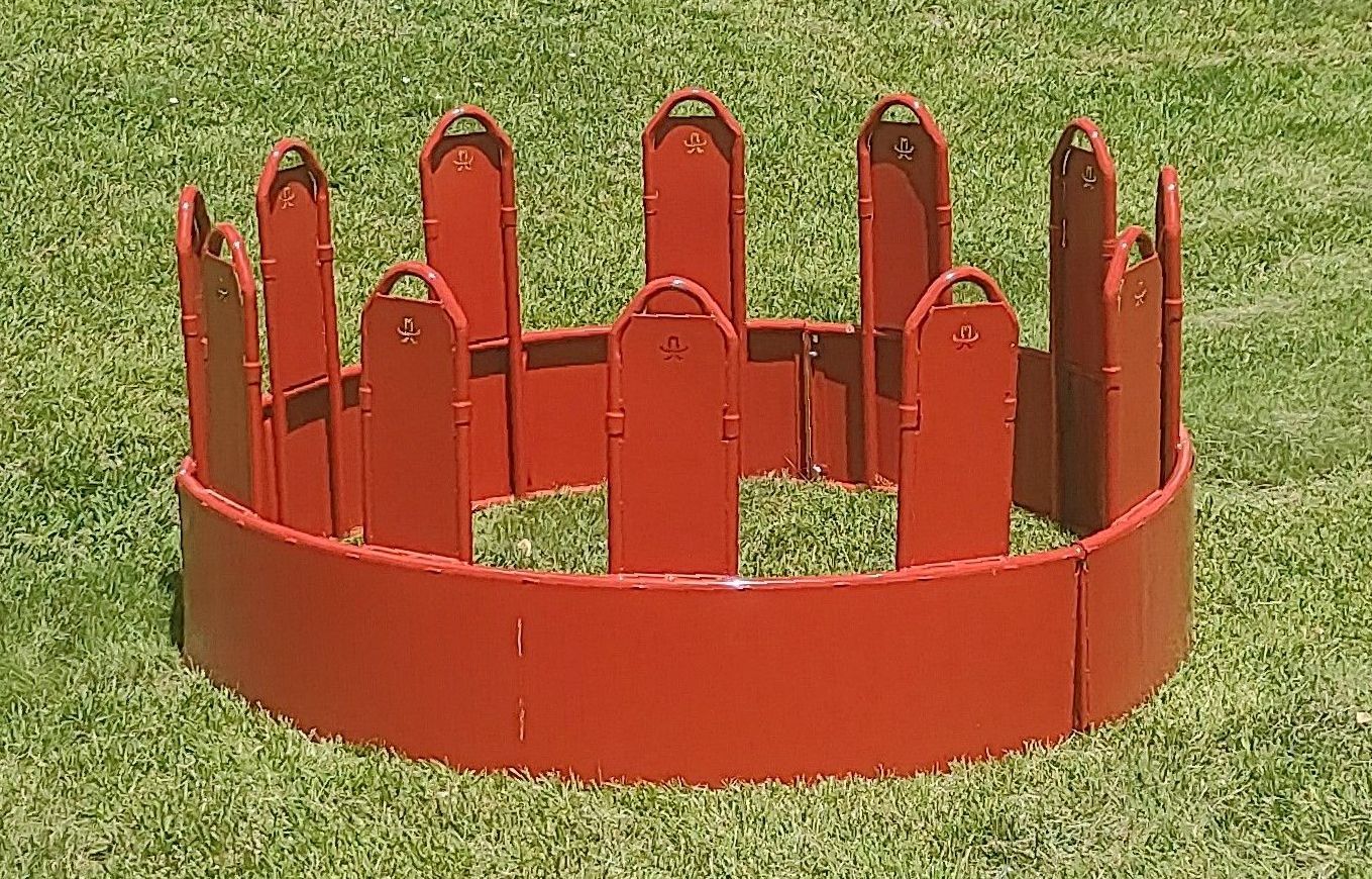 Horse Feeder