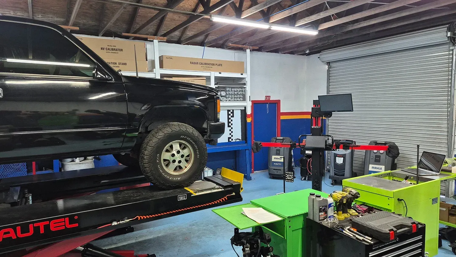 Inside our Garage | Dave's Auto & Mobile Repair Llc