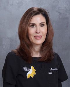Annette Daniels 