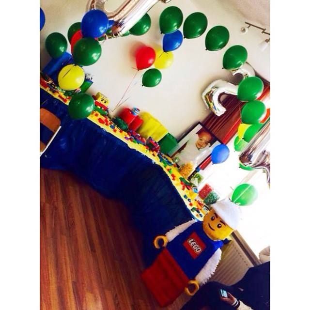 Piñata Lego