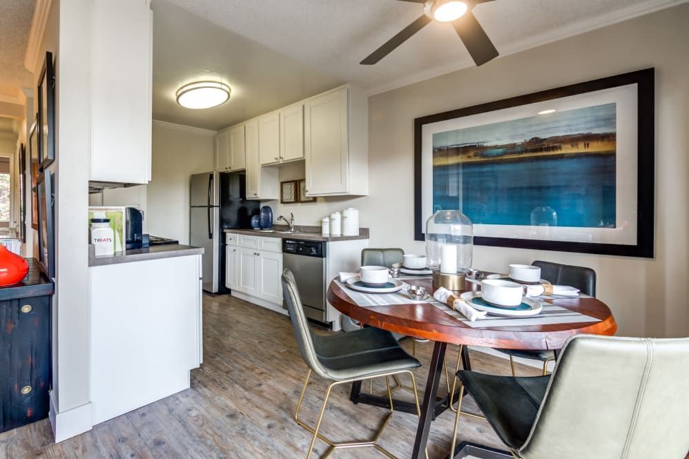 interior model photo