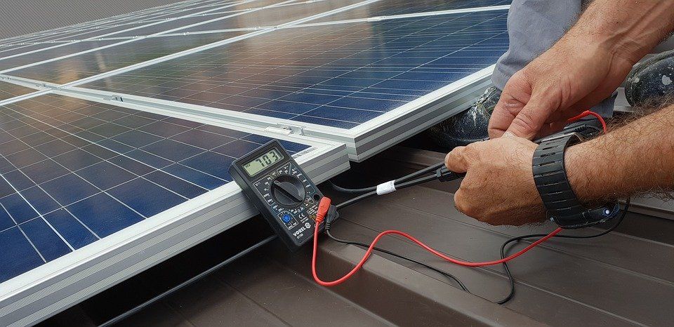 before and after solar panel cleaning comparison