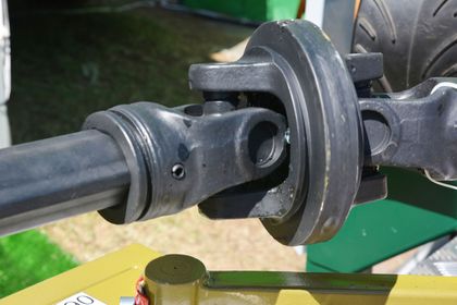 Driveshafts — Mobile, AL — Clutch & Powertrain