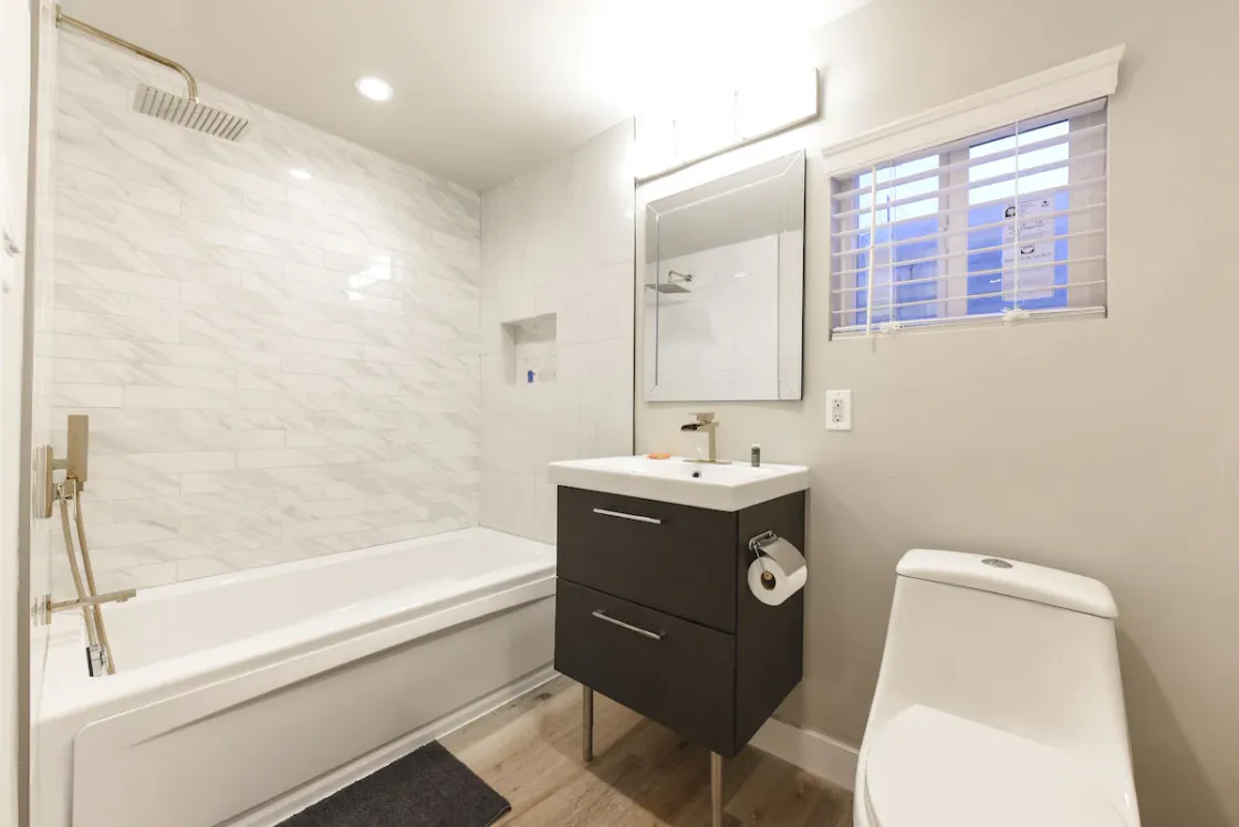 Desert Moon Motel, Las Vegas | 217-521-6682 | Suite with Kitchenette