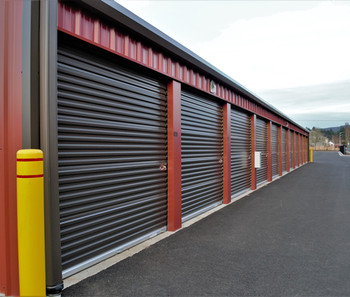Alliance Self Storage Facility outdoor storage units