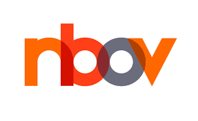 Oranje en grijs logo met het woord 