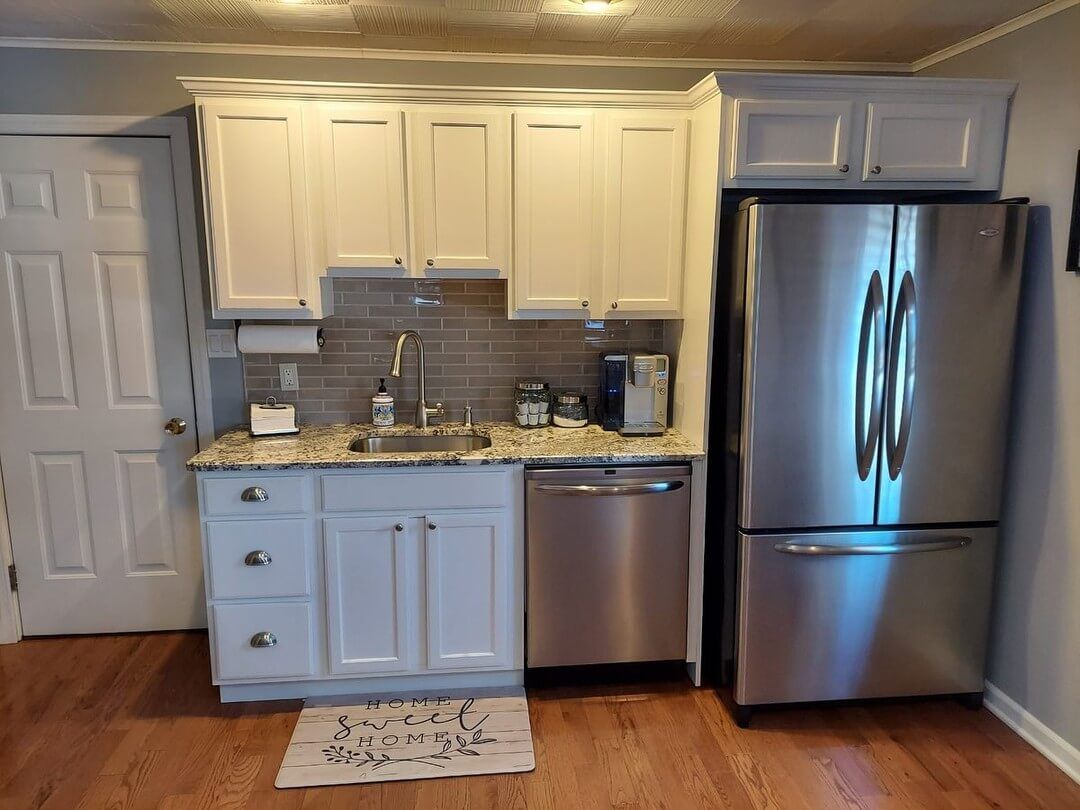 Explaining what cabinet refinishing is and how the process works.