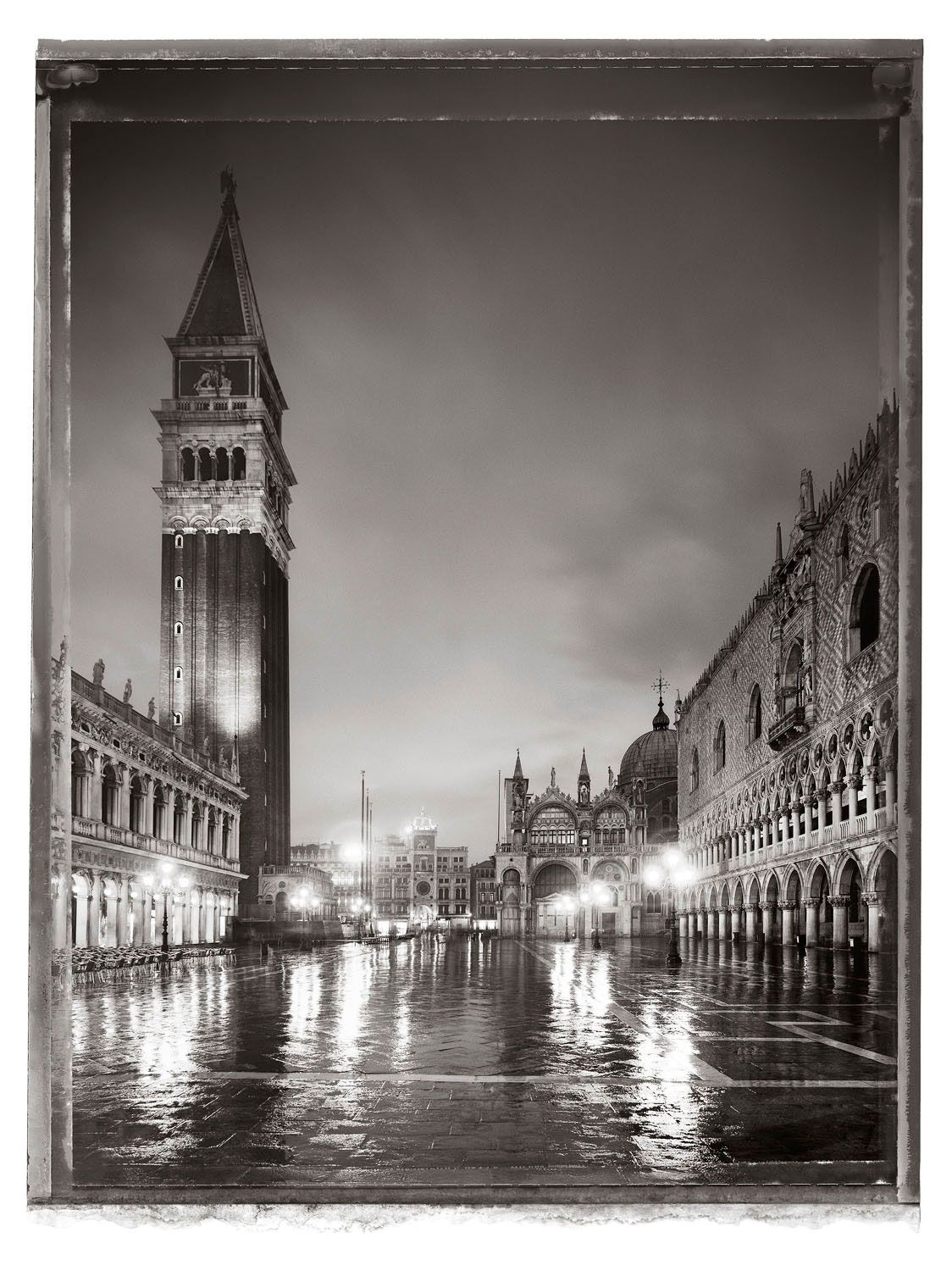 Venice in Solitude, photo book, fine art refinement, tobias winkler, postproduction, bildbearbeitung muenchen, car retouching, christopher thomas 6