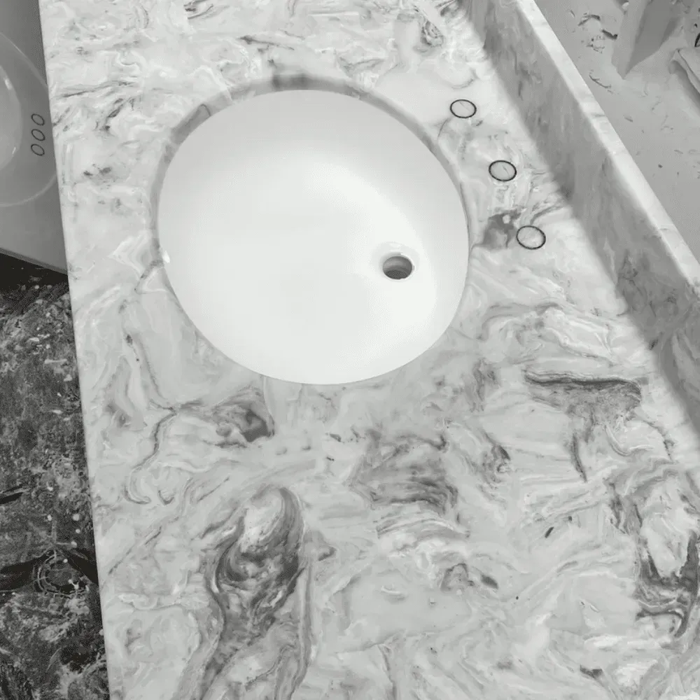 Grout-Free shower manufactured by Syn-Mar
