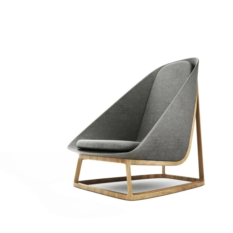 Poltrona lounge moderna imbottita di colore grigio con base in legno chiaro.