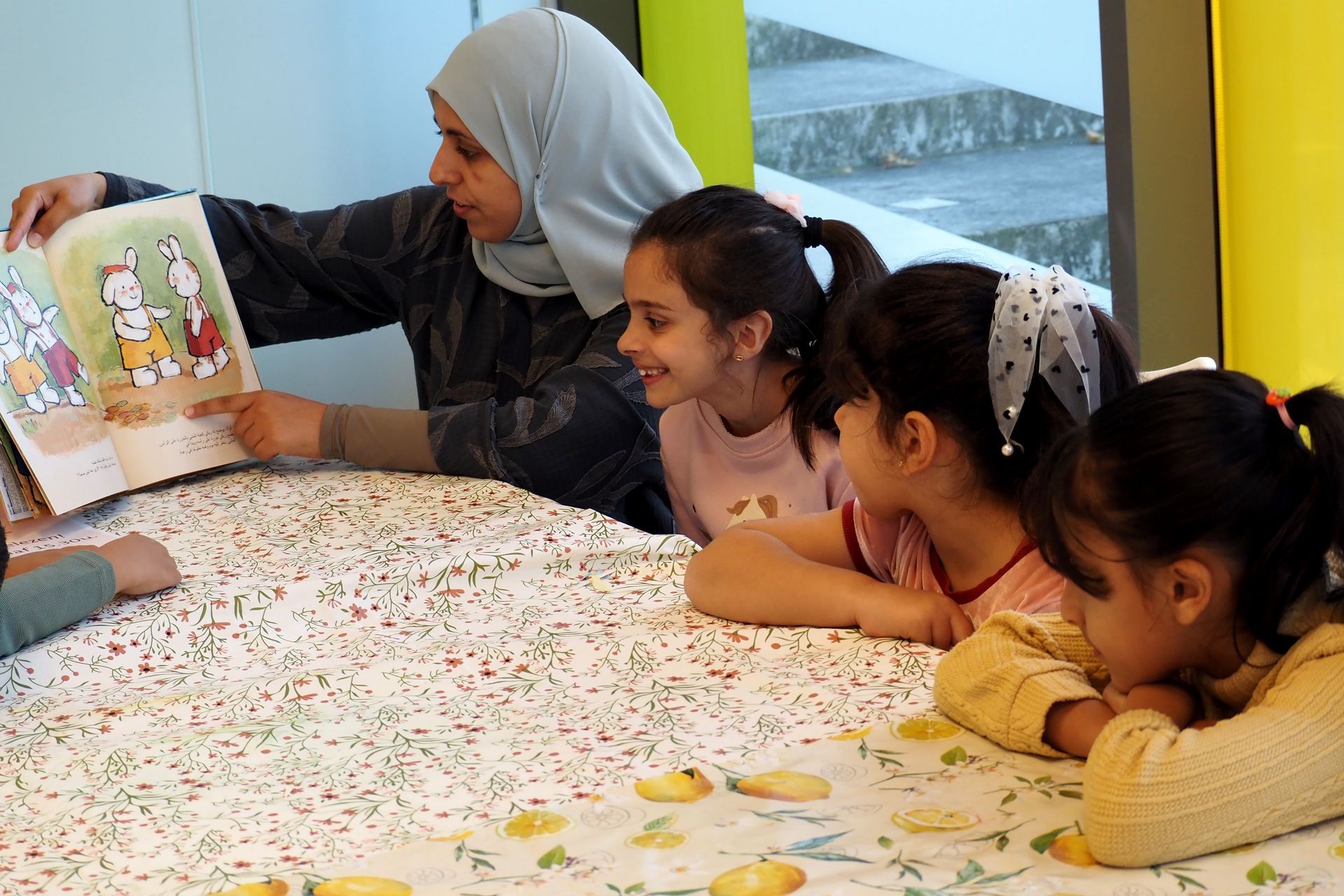 Meertalig voorlezen Deventer Vredesweek