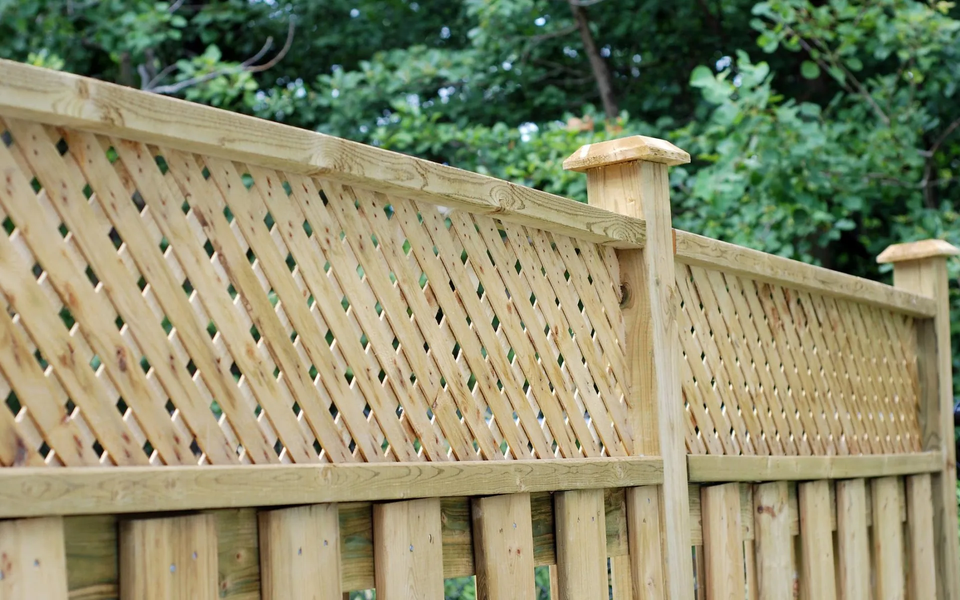 Lattice Fence — Martinez, CA — Alta Fence Co. Lattice Fence — Martinez, CA — Alta Fence Co.