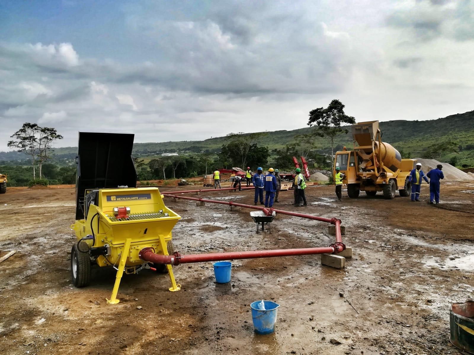 Carmix Trailer pump