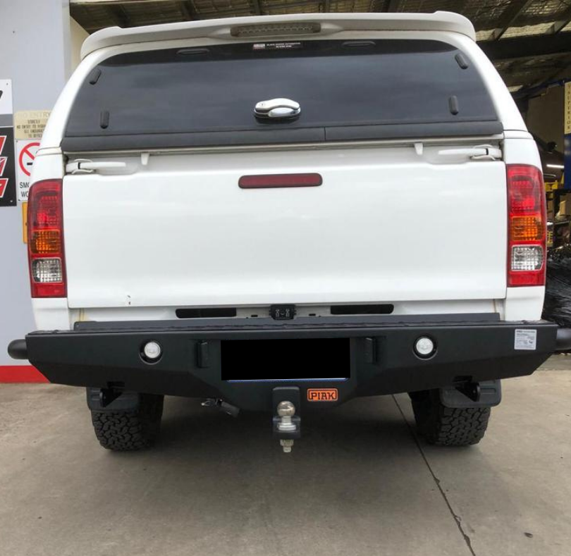 Tail Latch on White Hilux | Wallan, VIC | RooSpeed 4X4