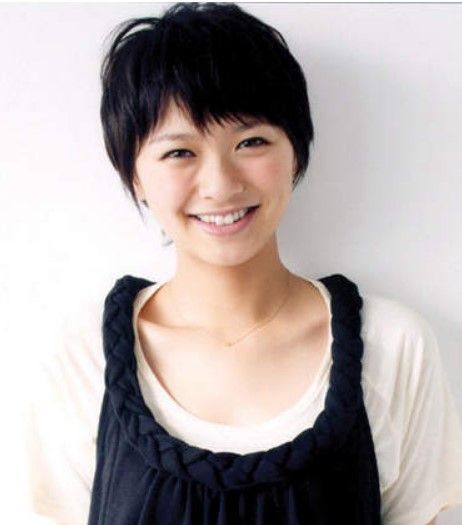 榮倉奈奈
