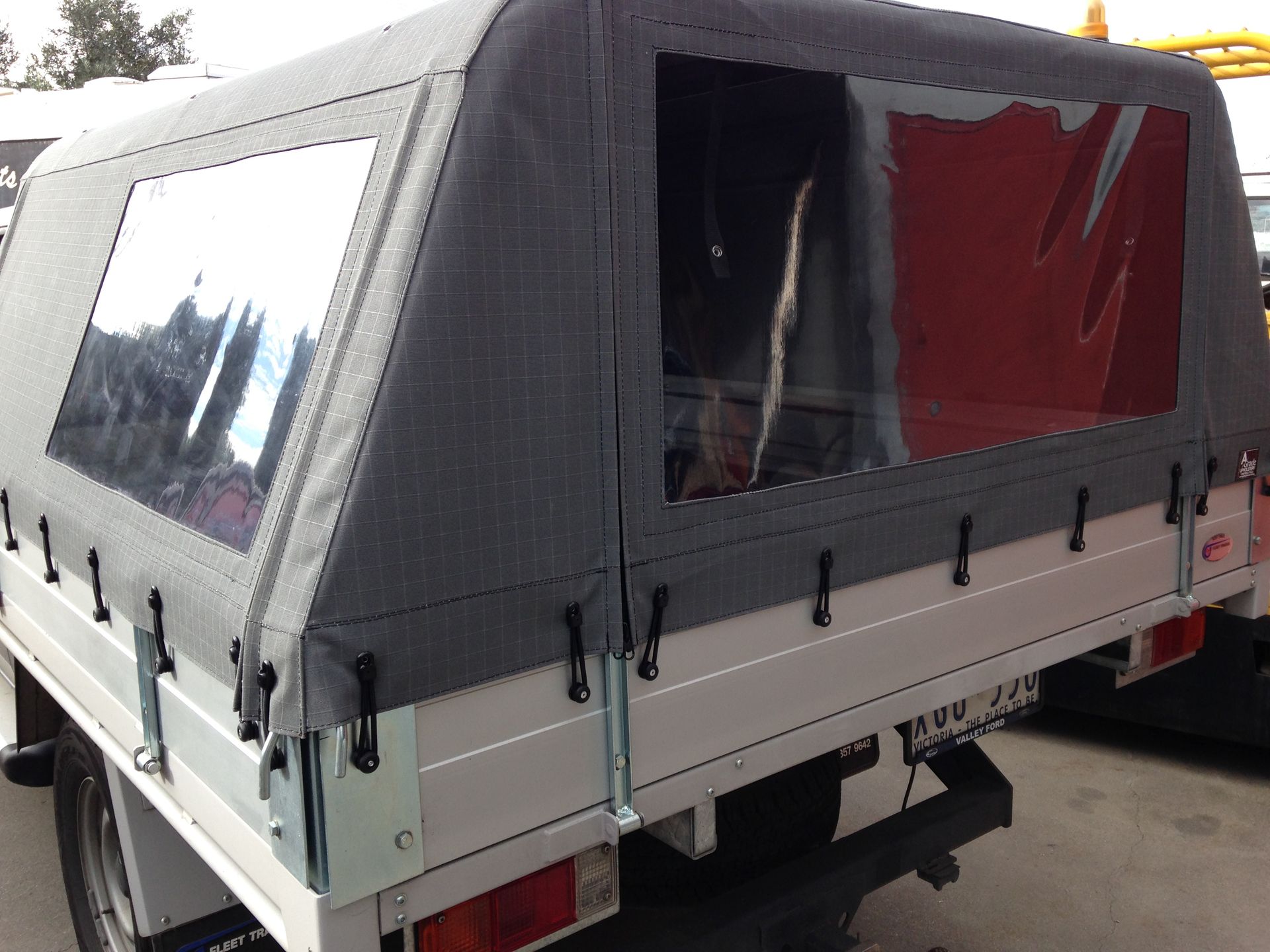 Custom Canvas Ute Canopies & Dog Box Covers Melbourne Upholsterer