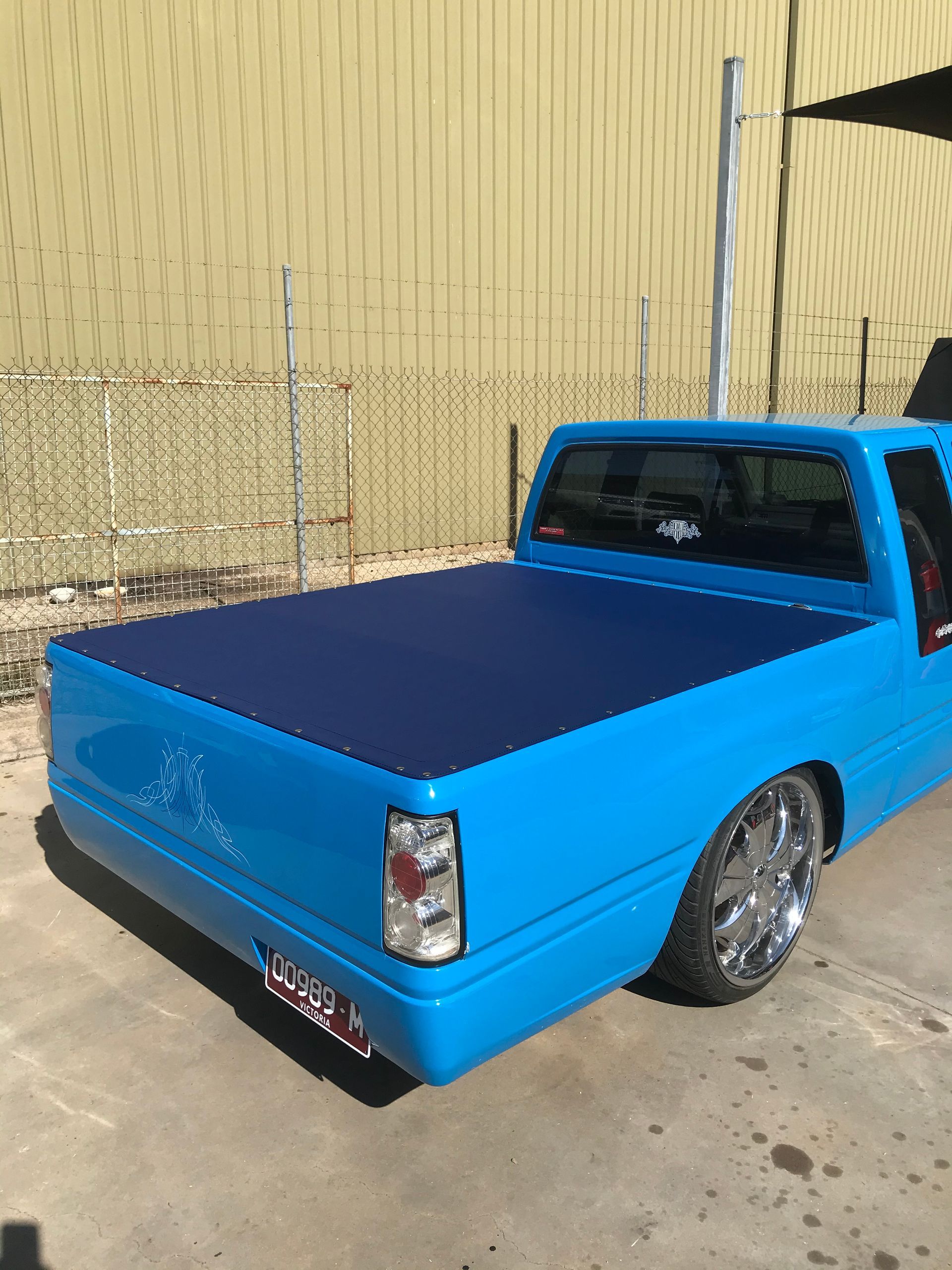 Custom blue press stud ute tonneau