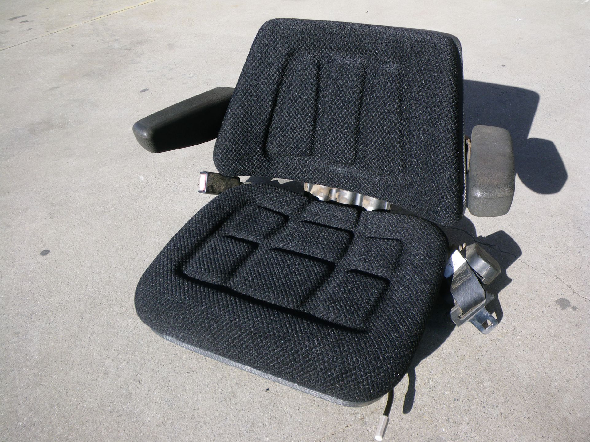 Tractor seat