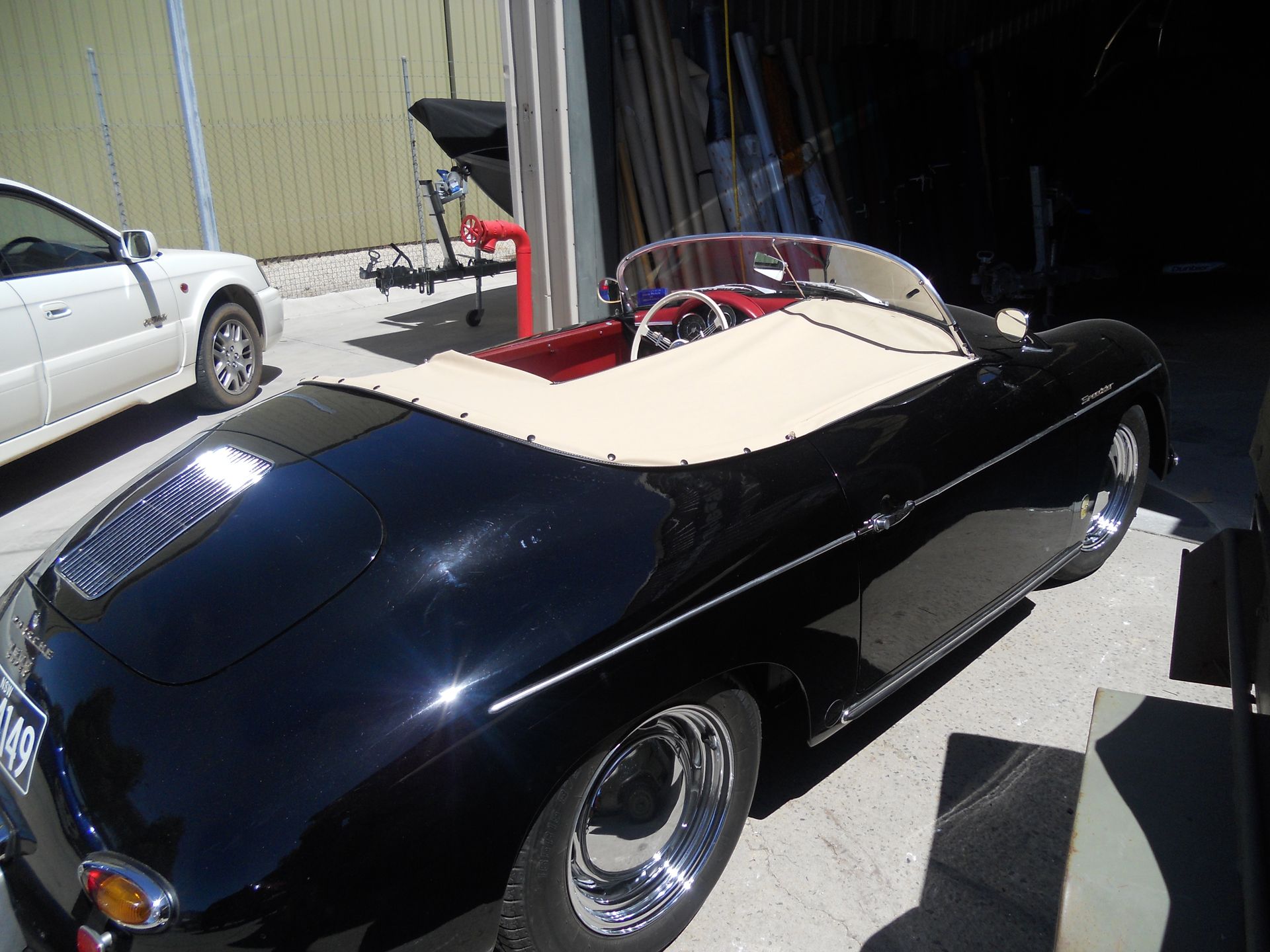 Vintage Porsche tonneau cover