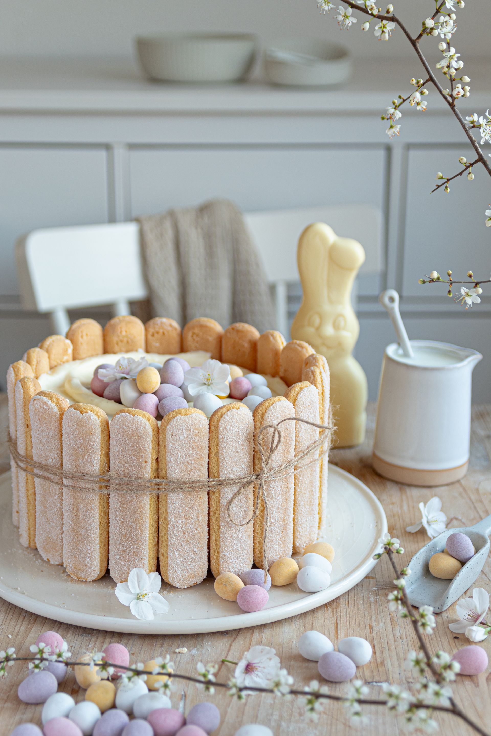 Die perfekte Torte zu Ostern! Eierlikör-Mascarponecreme mit Biskuitboden