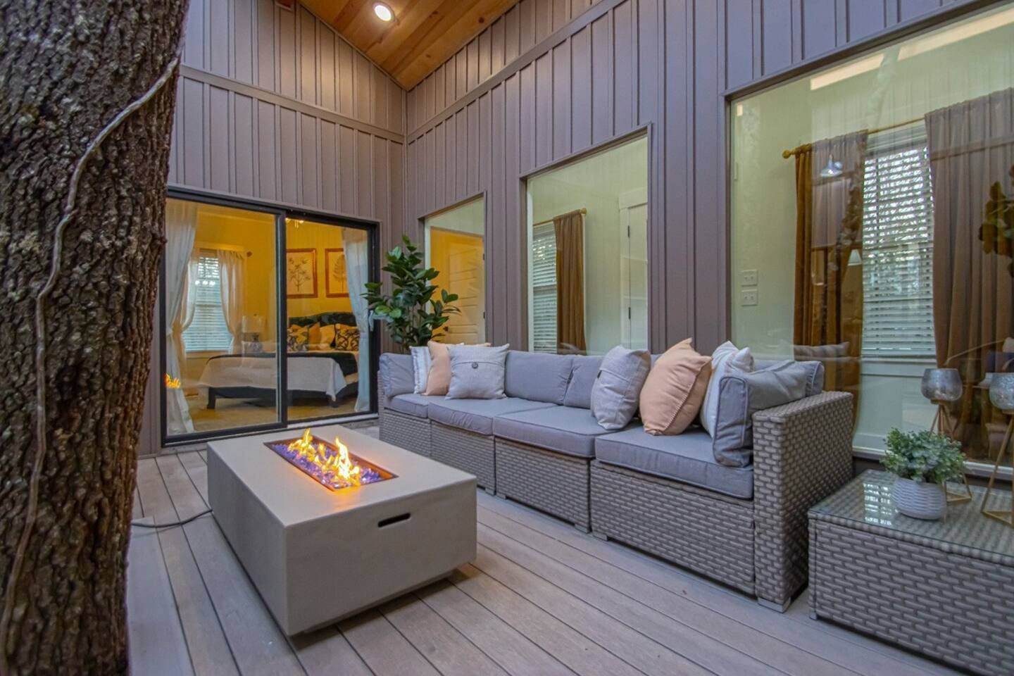 Four Oaks Cabin Rentals