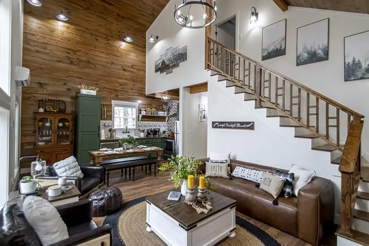 The Barn House Tree Loft cabin rentals Buffalo River