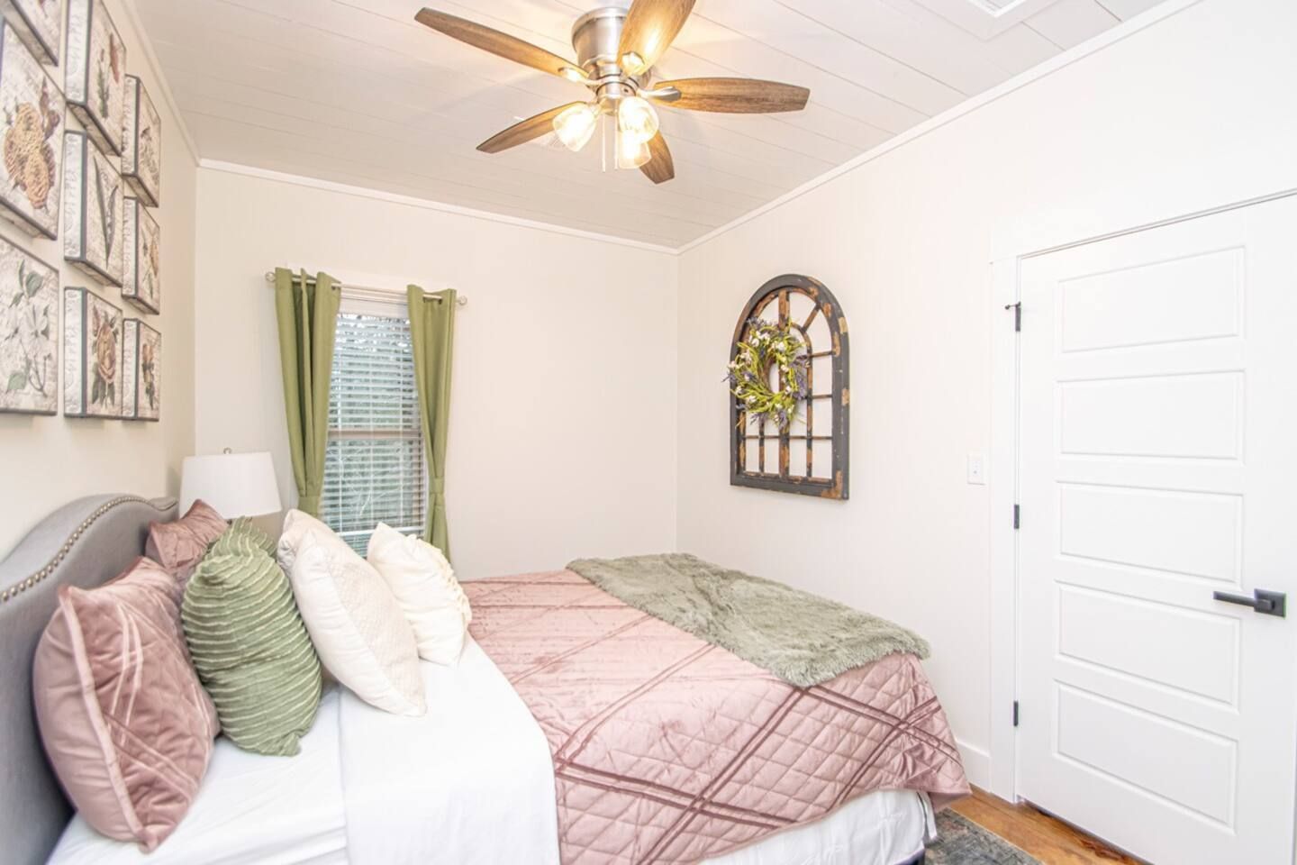 Four Oaks Cabin Rentals