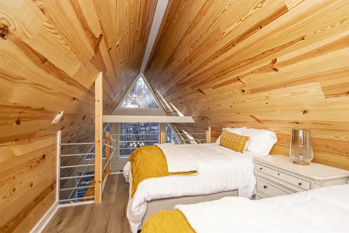 Nature Loft Woodland Retreat Rentals