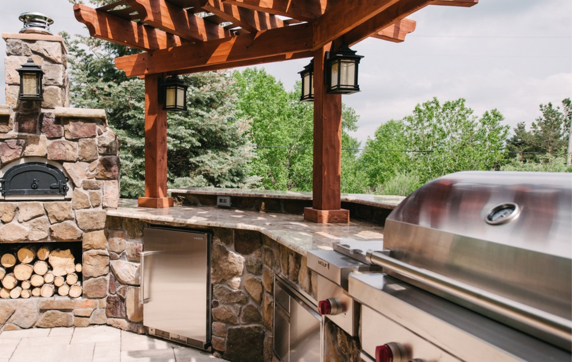 Outdoor Kitchen Builder in Wichita, KS with Tony Giesel Construction