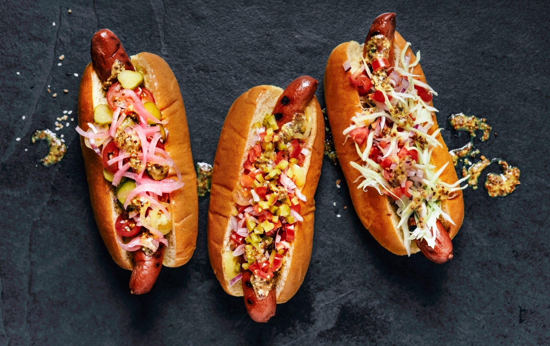 3 Hotdogs with Toppings 3 Hotdogs with Toppings