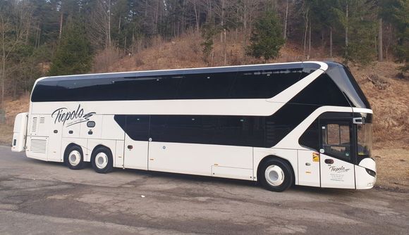 3 autobus della ditta
