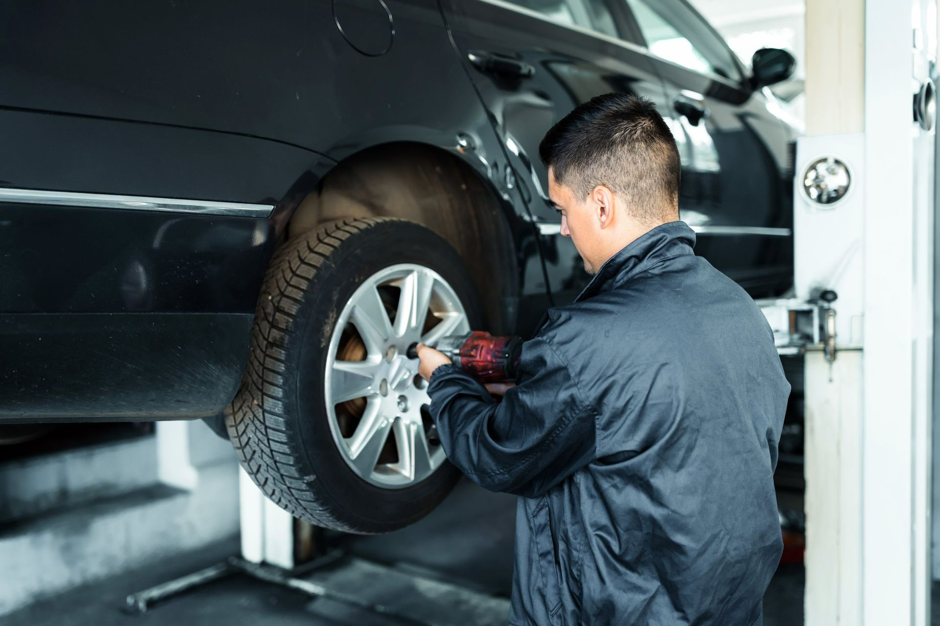 Process of Instaling New Tires | West Allis, WI | Southtown Tire & Auto Process of Instaling New Tires | West Allis, WI | Southtown Tire & Auto