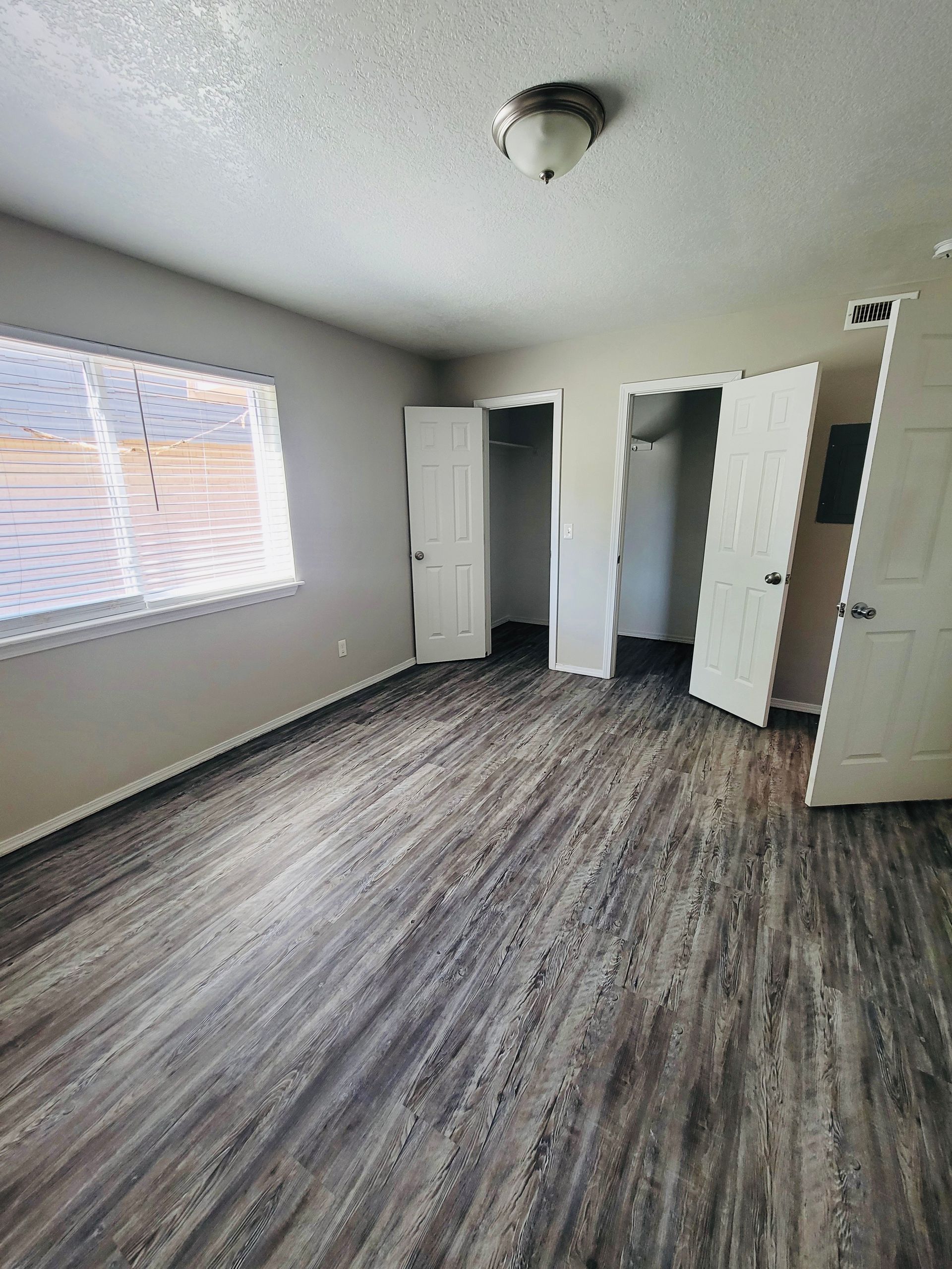 Apartment bedroom