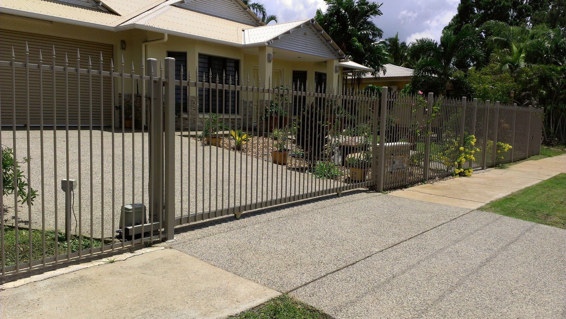 Fencing & Gates in Darwin Fence Factory