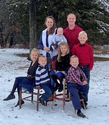 Amanda Cox & family