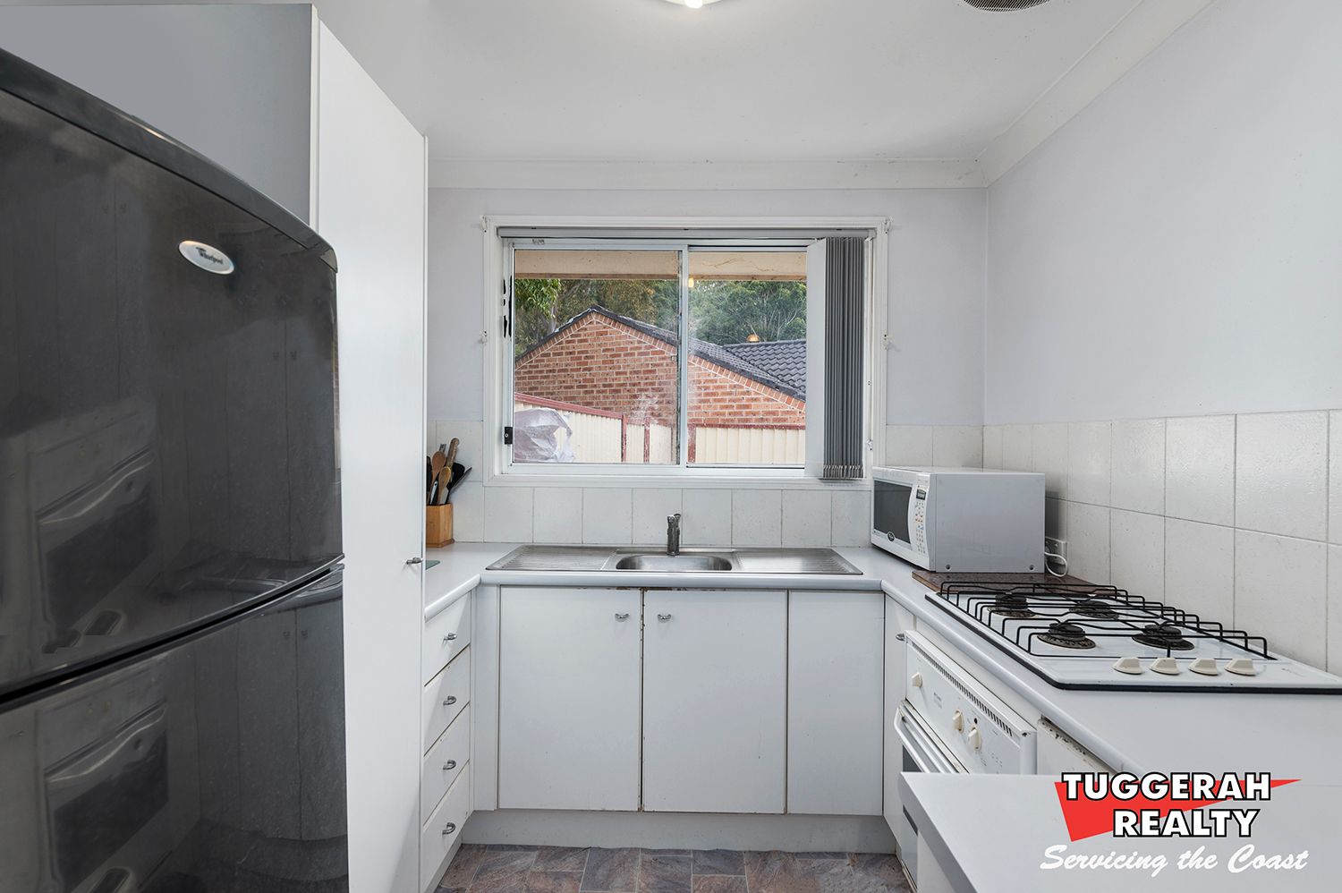 37 Burbank Dr, Tuggerah, NSW, Tuggerah - Thumbnail 4