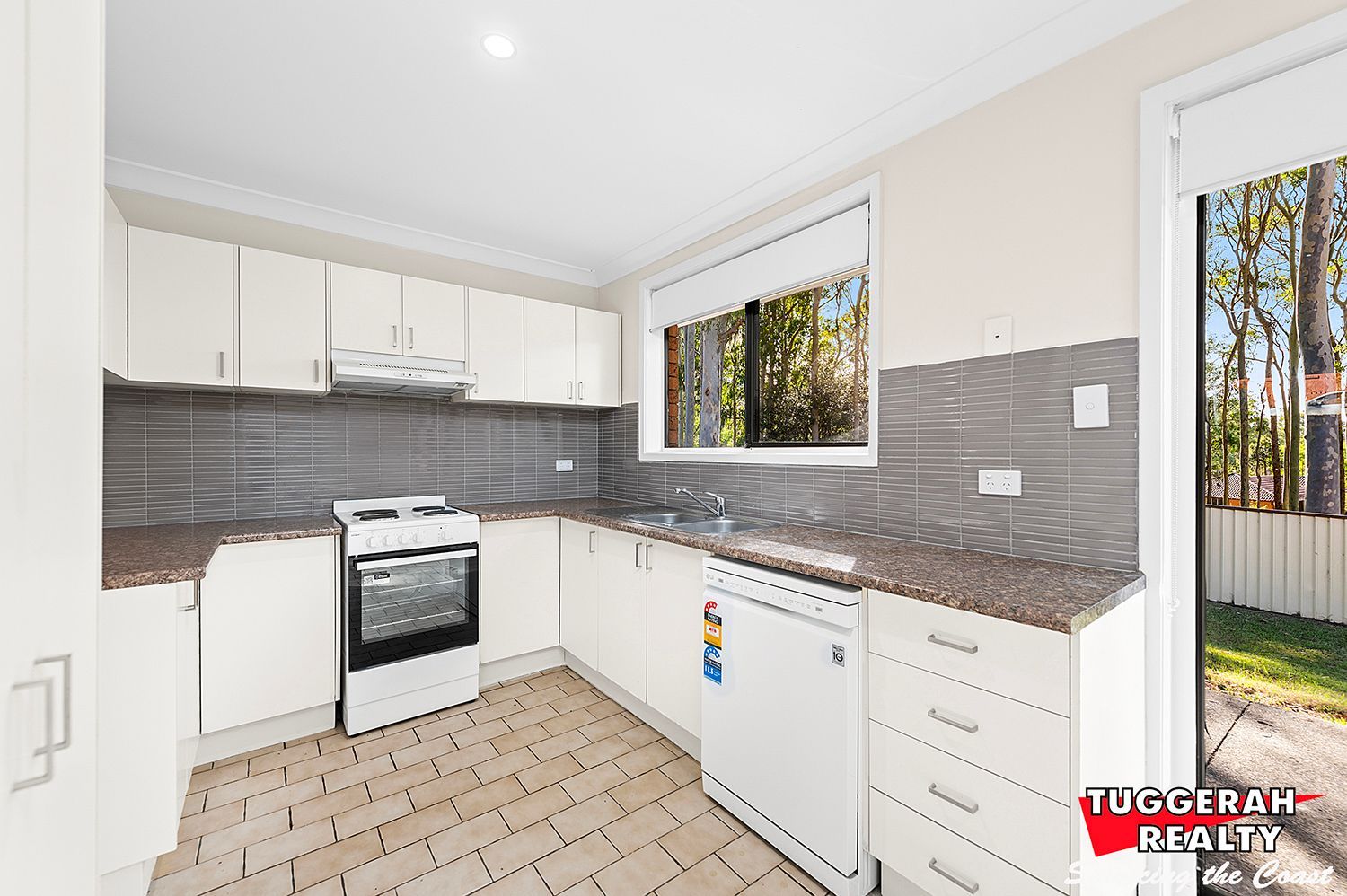 67 Casey Dr, Central Coast NSW 2259, Central Coast - Thumbnail 6