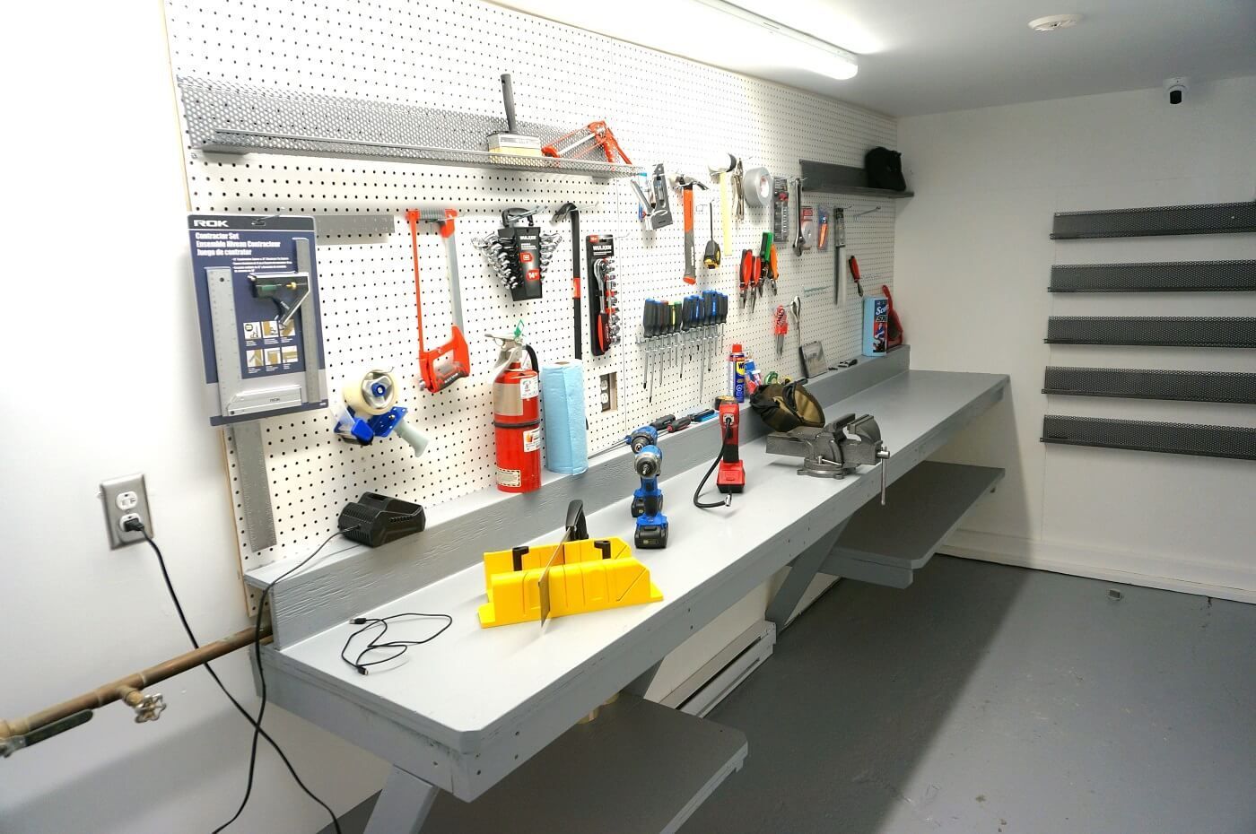 Atelier disponible dans un centre d’entreposage a Quebec