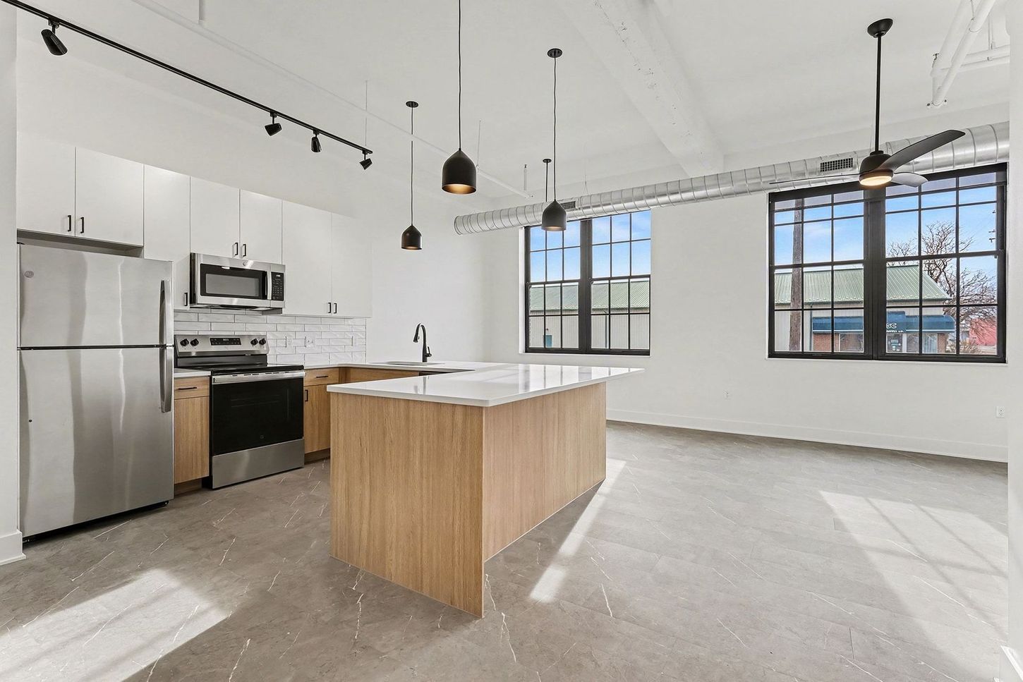 One Bedroom Kitchen