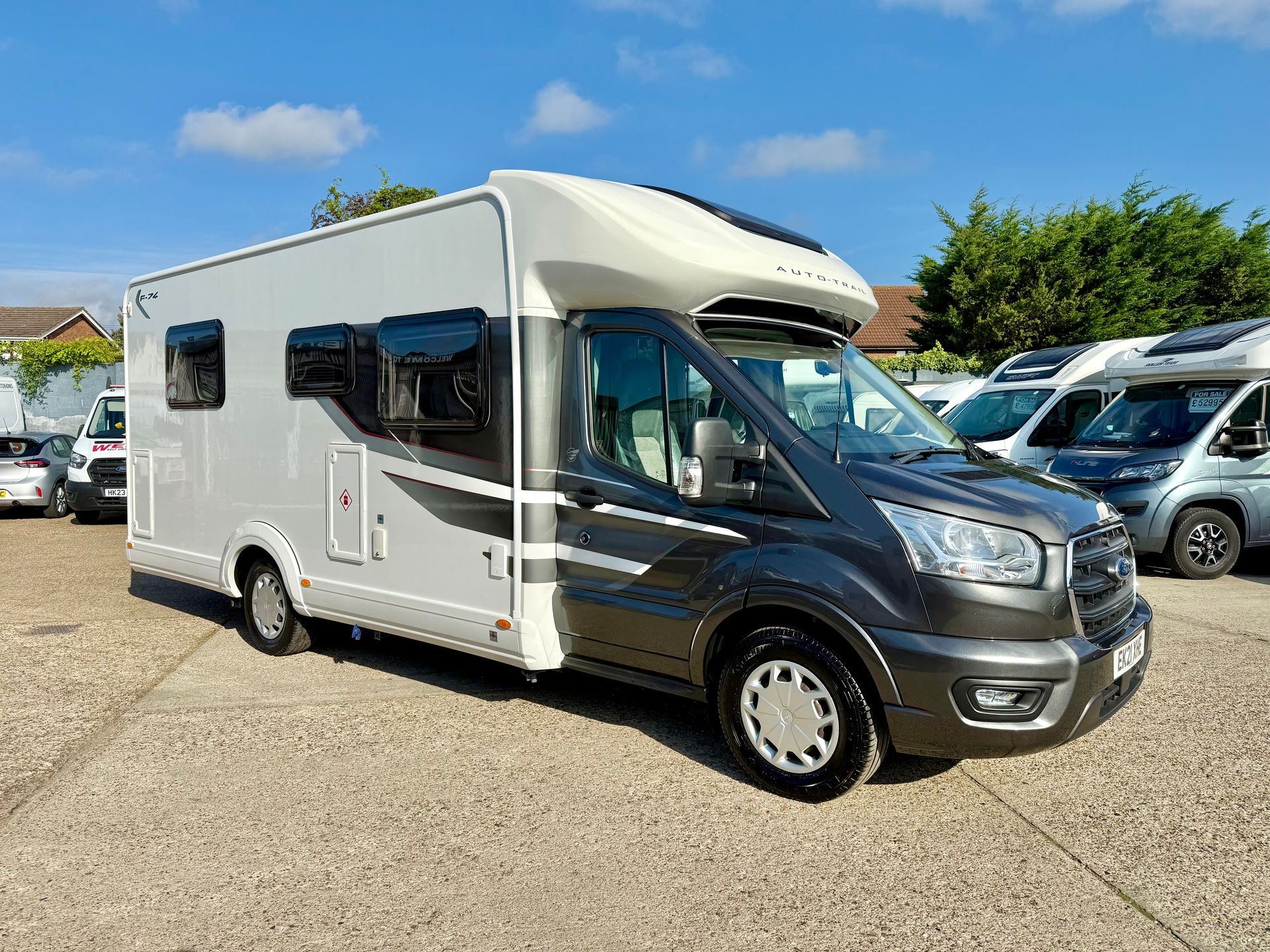 Autotrail Tribute F74 Motorhome for sale used second hand automatic motor-home for 4 people with 4 seatbelts