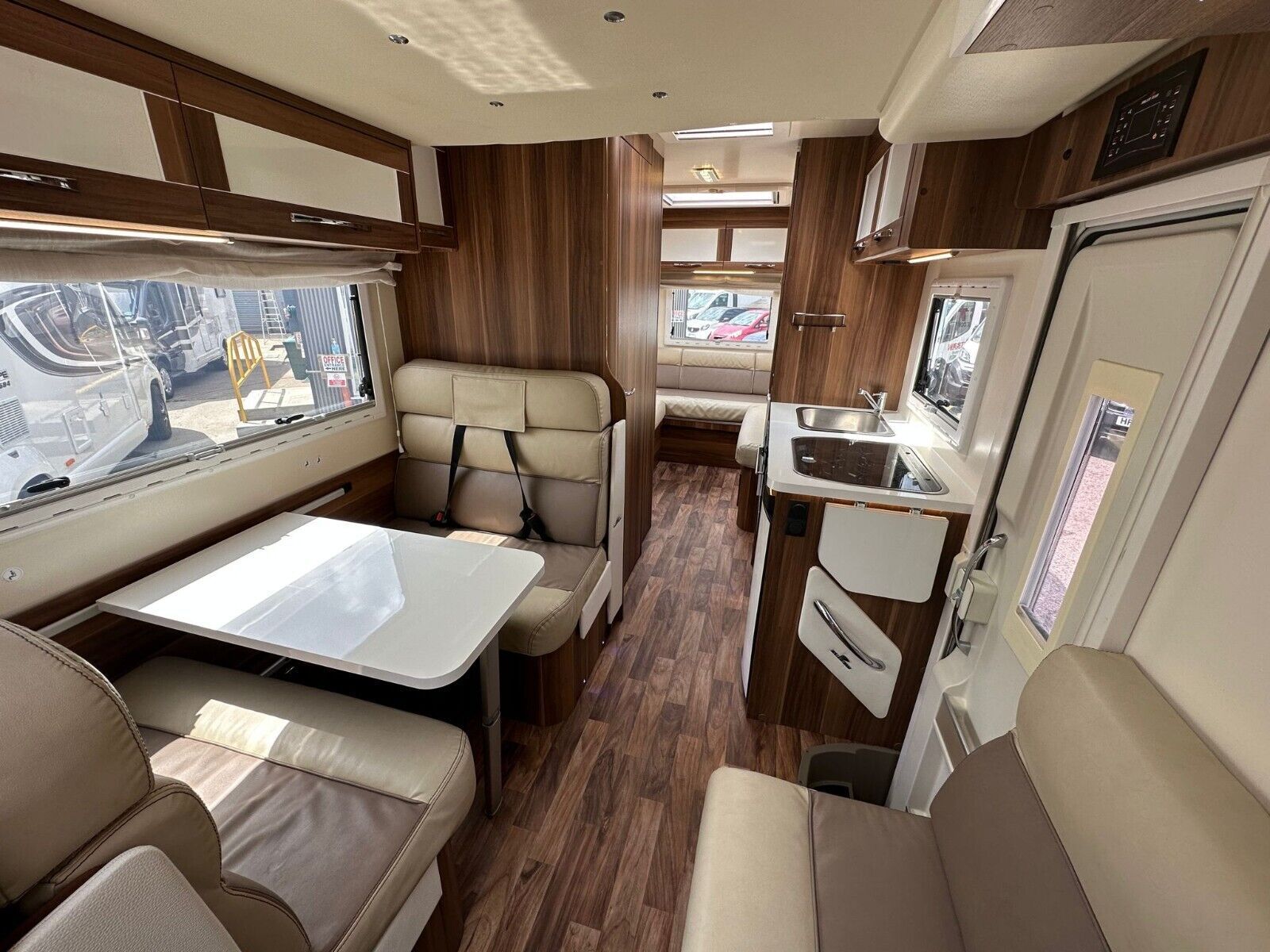 buy second-hand motorhome for sale roller team auto roller 747 6 berth motor home automatic for 2 ,3 ,4 , 5, 6 people